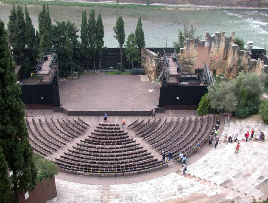 L’interno del Teatro Romano