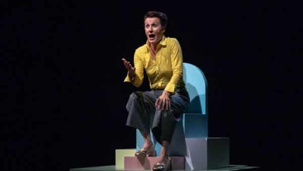 “Infanzia Felice” con Antonella Questa al Teatro Peroni