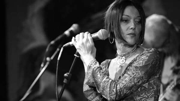 Tributo a Lucio Battisti di Giuliana Bergamaschi