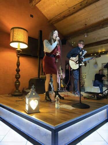 sold out live & food