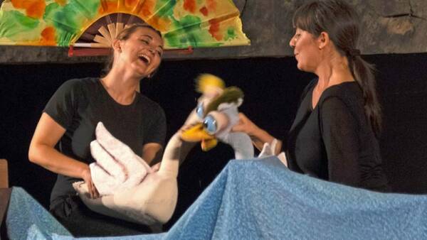 Lo spettacolo “Un brutto bruttissimo anatroccolo” al Castello di Montorio