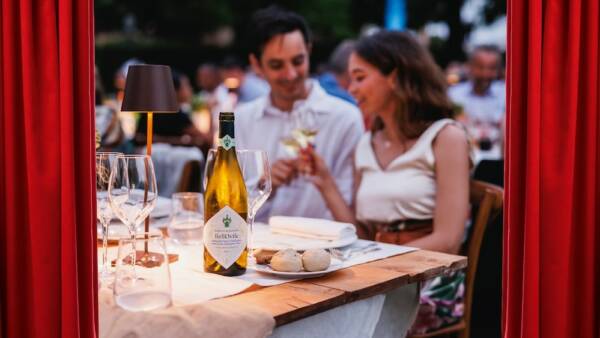 “Vino a teatro”: spettacolo itinerante tra le vigne