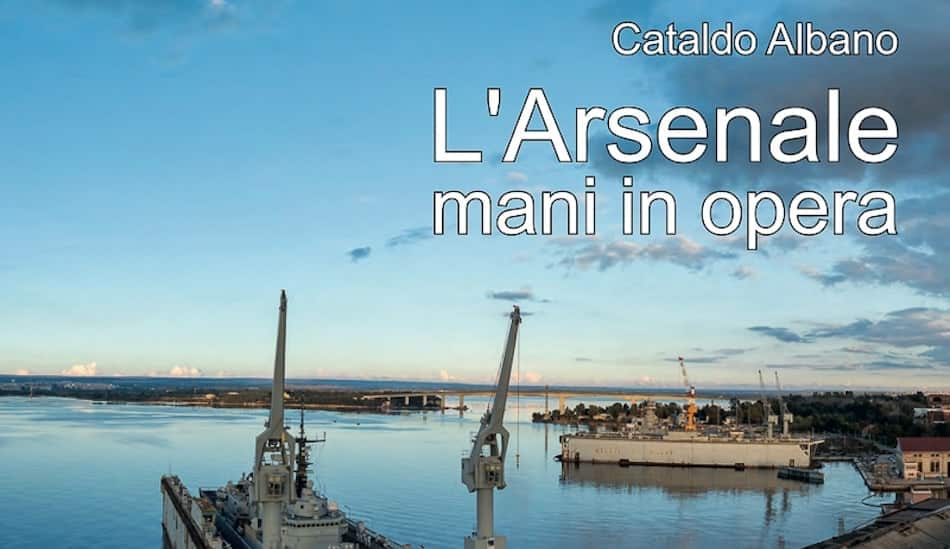 arsenale mani in opera