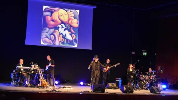 Omaggio alle Orme e Premiata Forneria Marconi al Dim