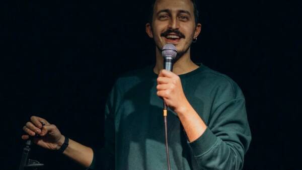 Stand Up Comedy con Matteo Fallica al Teatro Astra