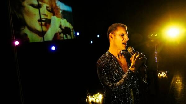 Tindaro Granata porta lo spettacolo “Vorrei una voce” al Teatro Modus