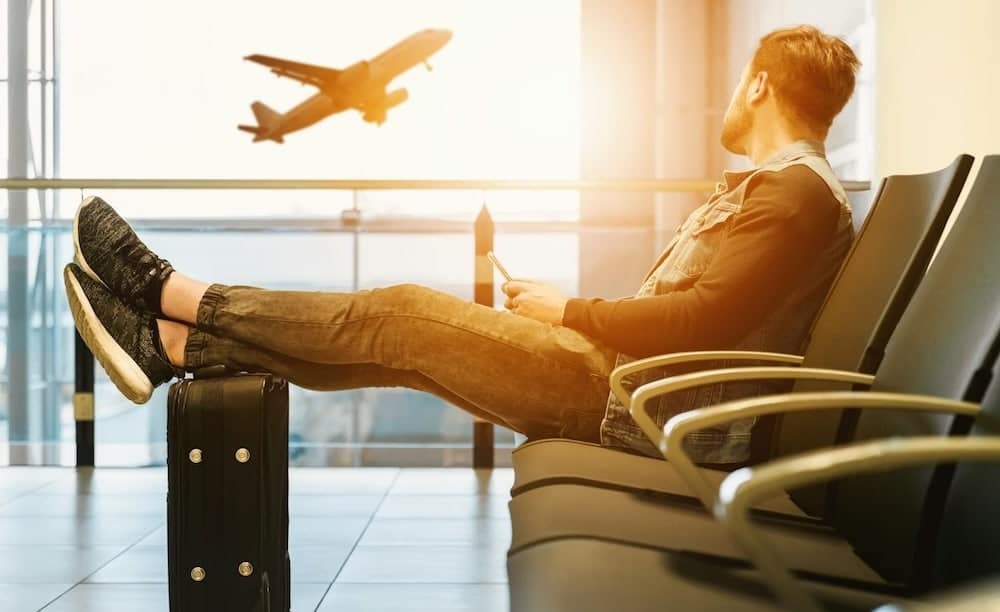 5 abitudini digitali utili per chi viaggia spesso